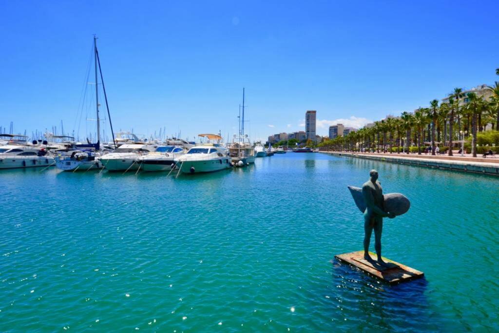 Penthouse In Old City Center By Nras Apartment Alicante Bagian luar foto