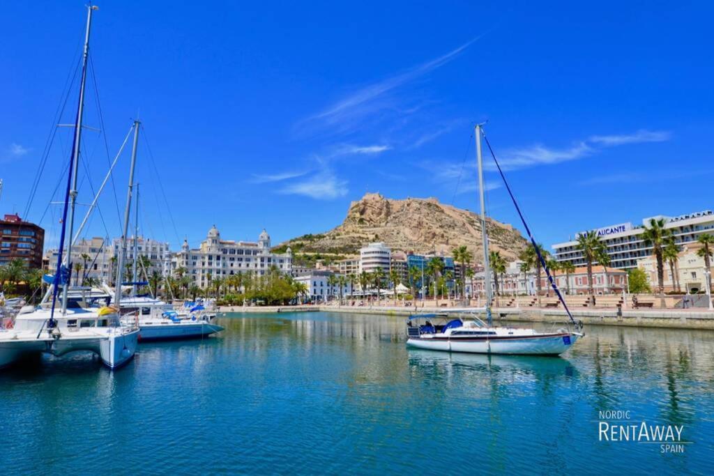 Penthouse In Old City Center By Nras Apartment Alicante Bagian luar foto