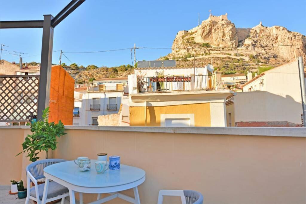 Penthouse In Old City Center By Nras Apartment Alicante Bagian luar foto
