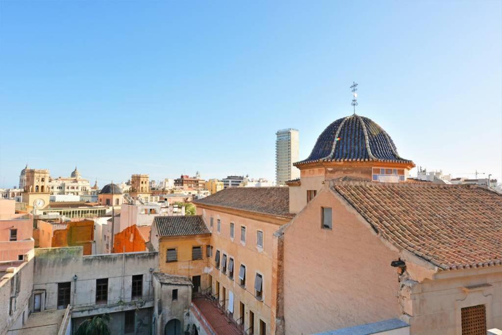 Penthouse In Old City Center By Nras Apartment Alicante Bagian luar foto
